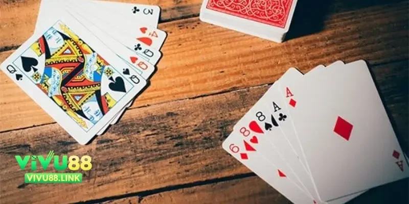 Các chiến lược khi chơi game bài Phỏm ăn tiền